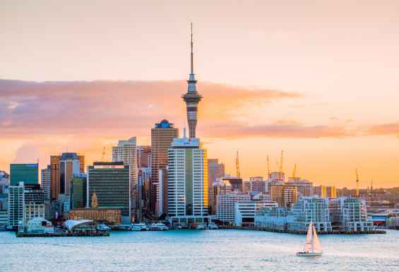 Auckland v popoldanskem soncu 