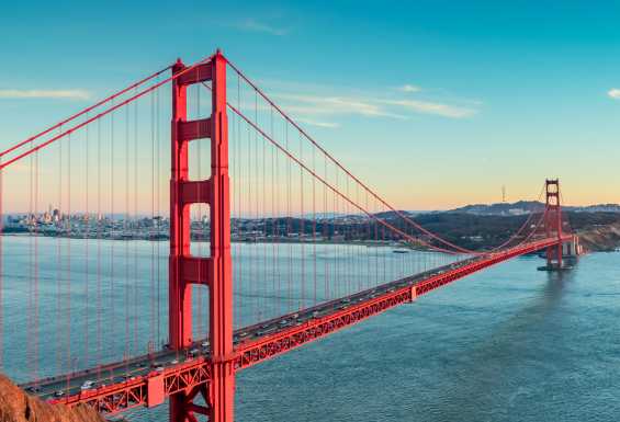Golden-Gate-San-Francisco-Zahod-ZDA