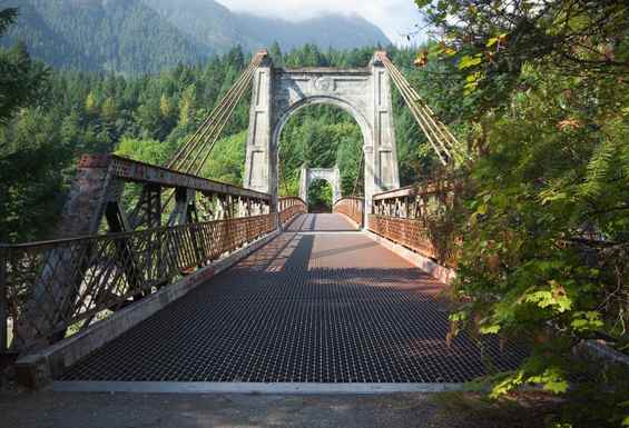 Alexandra bridge fraser canyon