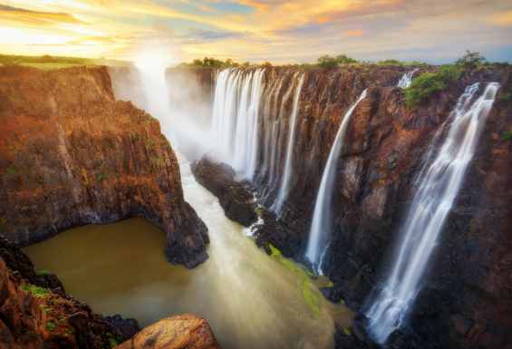 Safari-potovanje-afrika-in-viktorijini-slapovi 